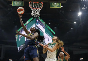 WNBA: Πέμπτη σερί νίκη για την Ιντιάνα χωρίς την Κλαρκ! (vids)