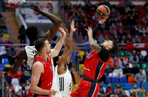 ΤΣΣΚΑ Μόσχας-Βιλερμπάν 90-83: Με νέα super εμφάνιση του Χάκετ