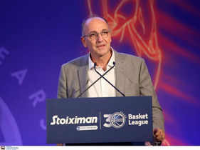 Λιόλιος: &quot;Δεν θα κάνω πίσω, θα το λύσω το θέμα της διαιτησίας&quot; (vid)