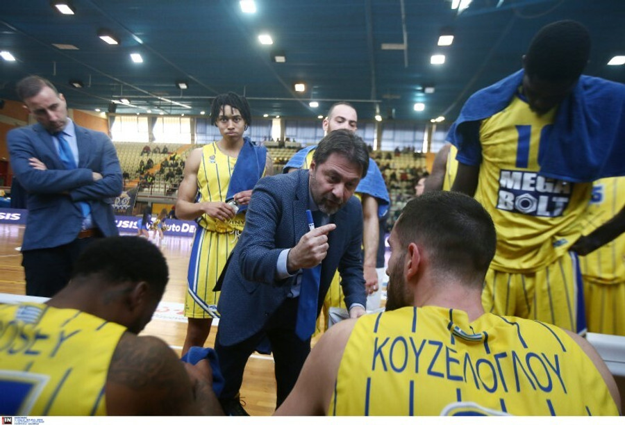 Σερέλης: "Κανείς δεν περίμενε τις 11 νίκες" - Γαβριήλ: "Δεν είμαστε καλά πνευματικά"