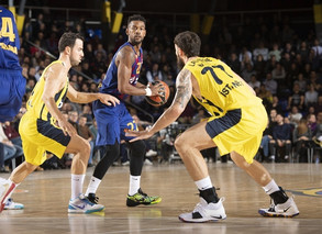 &quot;Τρένο&quot; η Μπαρτσελόνα 89-63, μάκρυνε τον κατήφορο της Φενέρμπαχτσε! (video)