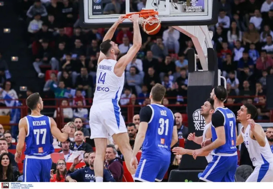 Για τη νίκη-πρόκριση στην Τσεχία απόψε η Εθνική