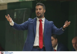 Νίκλας: &quot;Μας επηρέασαν και οι συνθήκες του γηπέδου, οι ξένες σοκαρίστηκαν&quot;