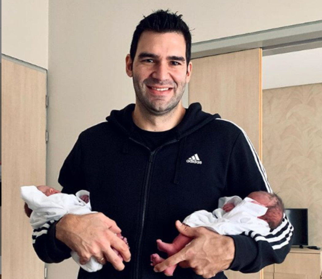 Δημήτρης Μαυροειδής: Τα δίδυμα είναι εδώ! (pic)
