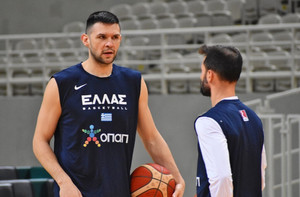 Εθνική: Πετάει για Βέλγιο το μεσημέρι, έμεινε εκτός 12άδας ο Αγραβάνης
