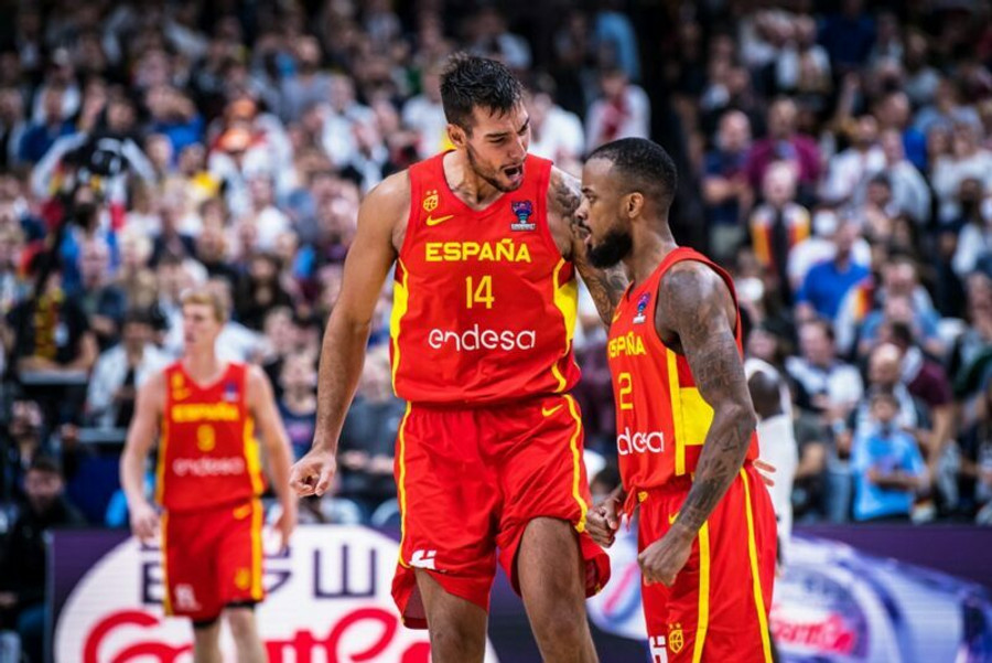 Λορένζο Μπράουν: Αυτός είναι ο... πραγματικός MVP του EuroBasket (vid)