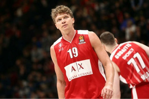 Η Αρμάνι Μιλάνο 71-67 την Ρέτζιο Εμίλια πριν από τον Ολυμπιακό