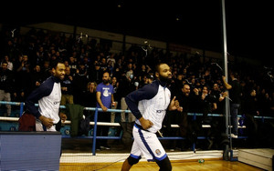Υπεράριθμοι θεατές στο Ηρακλής-ΠΑΟΚ: Καθυστέρηση έναρξης στο β&#039; ημίχρονο (vid)