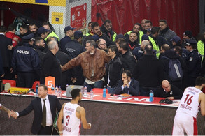 Κατήγγειλε προπηλακισμούς στη φυσούνα ο Παναθηναϊκός