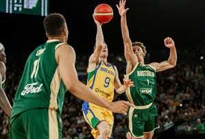 Με Καμπόκλο-Μπενίτε η Βραζιλία 90-86 την Αυστραλία (vids)