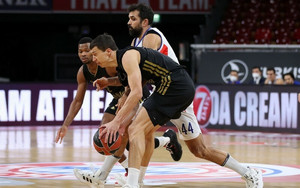Μπάγερν-Εφές 83-71: Στάση στον σταθμό του Μονάχου (vid)