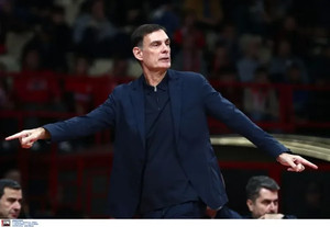 Μπαρτζώκας: &quot;Κάποιοι παίκτες είναι εντελώς εκτός φόρμας&quot;