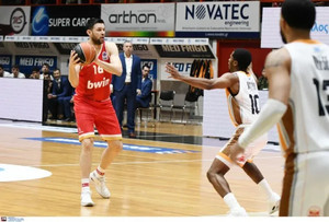 Ο Παπανικολάου 5ος παίκτης του Ολυμπιακού με 2.500 πόντους
