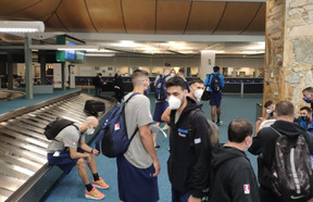 Η Εθνική Ανδρών έφτασε στον Καναδά μετά από ταξίδι 17 ωρών! (pics)