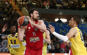 Με Μιλουτίνοβ ο Ολυμπιακός 103-80 το Λαύριο σε φιλικό