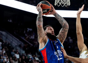 Ζωντανή για play-in με σούπερ Πουαριέ η Εφές, 89-68 τη Βίρτους (vid)