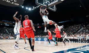 Team USA-Γερμανία 99-91: Τα βρήκε σκούρα, αλλά &quot;καθάρισε&quot; ο Έντουαρντς! (vid)