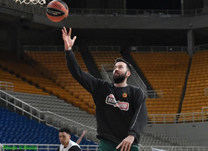 Ιωνικός: Παίρνει τον Ίαν Βουγιούκα