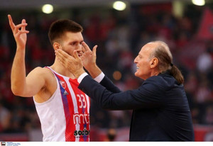Ιβάνοβιτς: &quot;Θέλαμε να σταματήσουμε τον Βεζένκοφ&quot;
