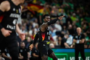 Άμεση αντίδραση FIBA-Λιθουανίας και αποβολή του ρατσιστή οπαδού!