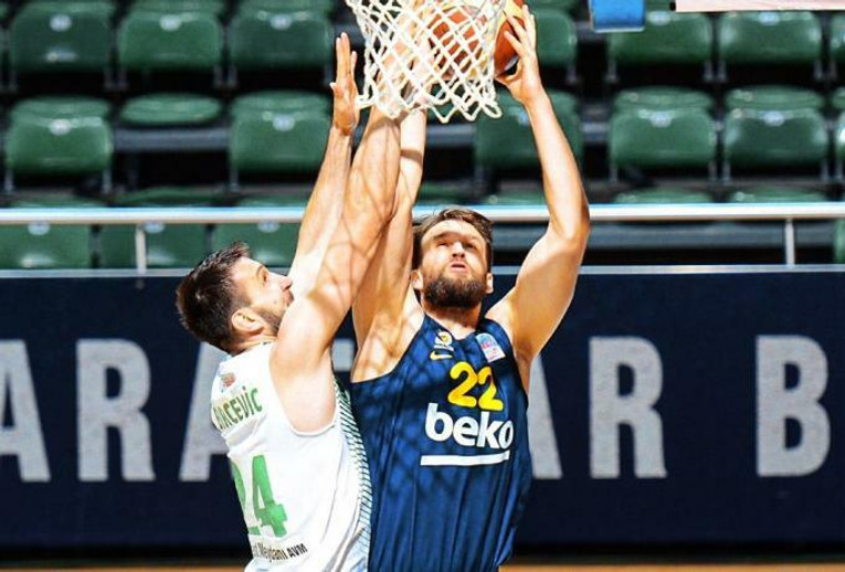 Μπούρσασπορ-Φενέρμπαχτσε 82-77: Ήττα σοκ για την ομάδα του Κοκόσκοβ (vid)