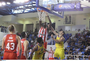 Περιστέρι-Ολυμπιακός: Η photo gallery του πρώτου ημιτελικού