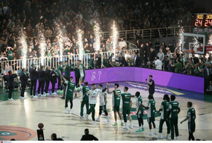 Παναθηναϊκός-Παρτιζάν: Η photo gallery από το κατάμεστο ΟΑΚΑ