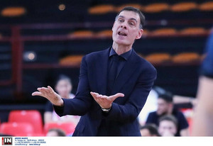 Μπαρτζώκας: &quot;Ίσως θέλουν να φύγω από τον Ολυμπιακό γιατί κάτι κάνω καλά&quot; (vids)