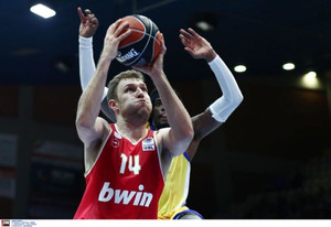 MVP της 1ης αγωνιστικής ο Σάσα Βεζένκοφ - Οι δηλώσεις του (vids)