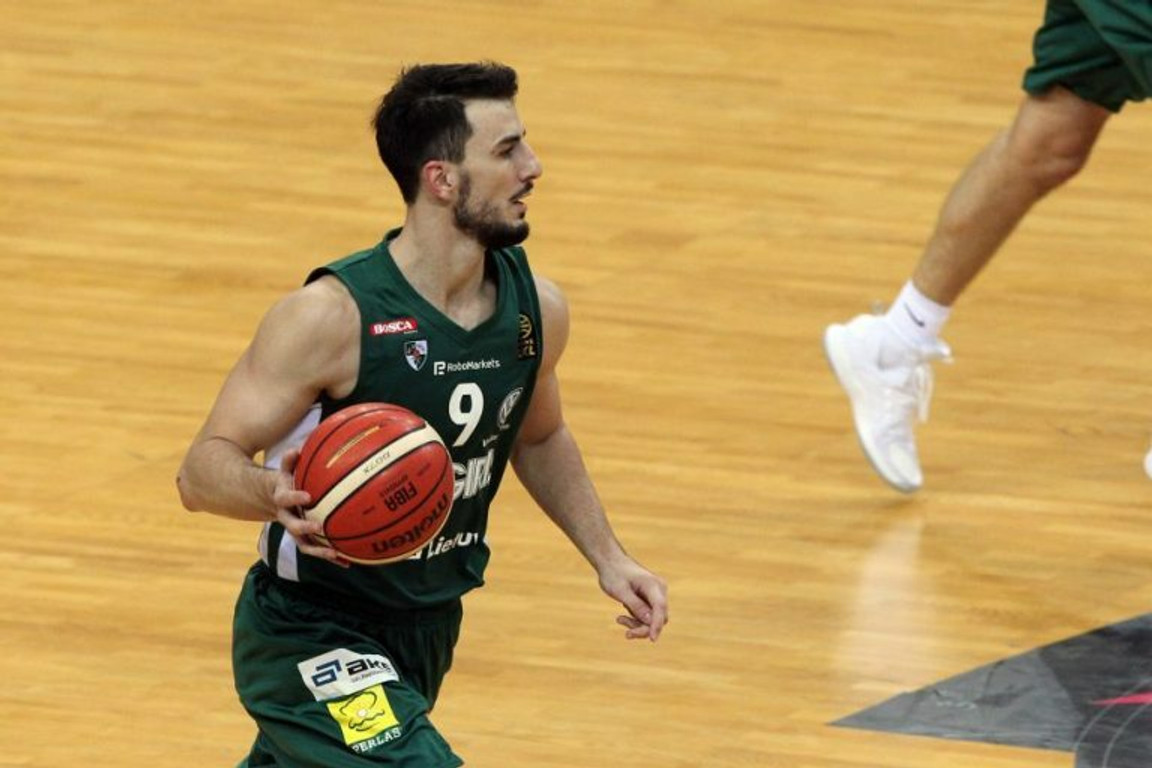 Η Ζαλγκίρις 93-78 τη Σιαουλιάι πριν από τον Ολυμπιακό