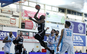 Ο Γκρίφιν λύτρωσε τον ΠΑΟΚ, 84-83 τον Ιωνικό (video, pics)