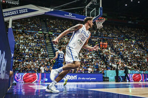 Δείτε πώς η Ιταλία νίκησε 83-62 την Εσθονία (video)