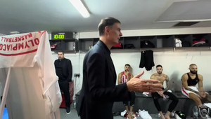 Ολυμπιακός: Η παρακάμερα από τη νίκη στη Βιτόρια (video)