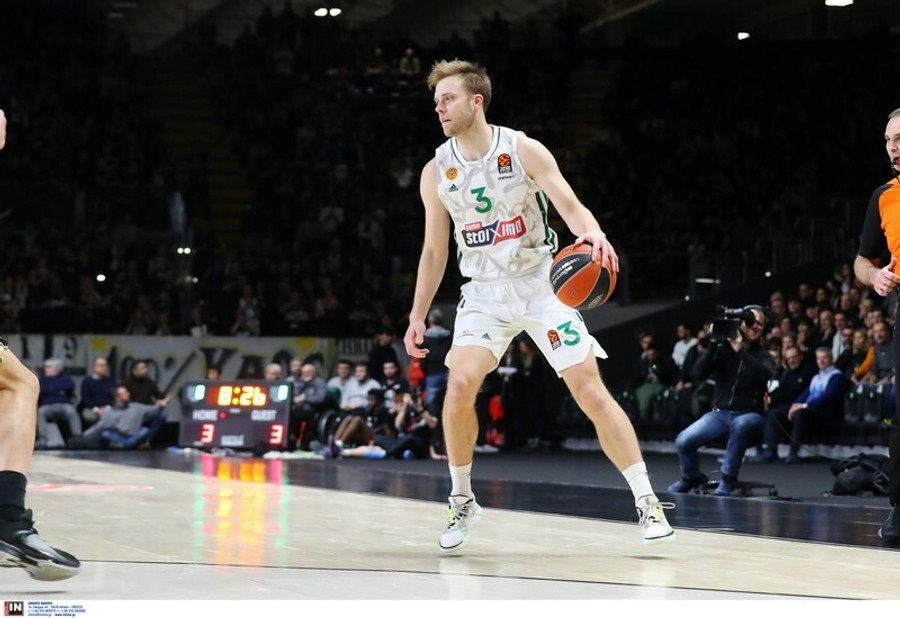 Ο Νέιτ Γουόλτερς ανακοίνωσε την απόσυρσή του από το μπάσκετ
