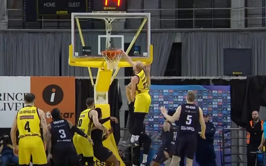 EuroCup: Στην κορυφή του Top-10 ο "διπλός" Γούντμπερι (vid)