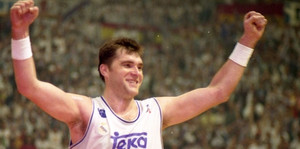 FINAL 4 1995: Στα σαγόνια του Σαμπόνις (vids &amp; pics)