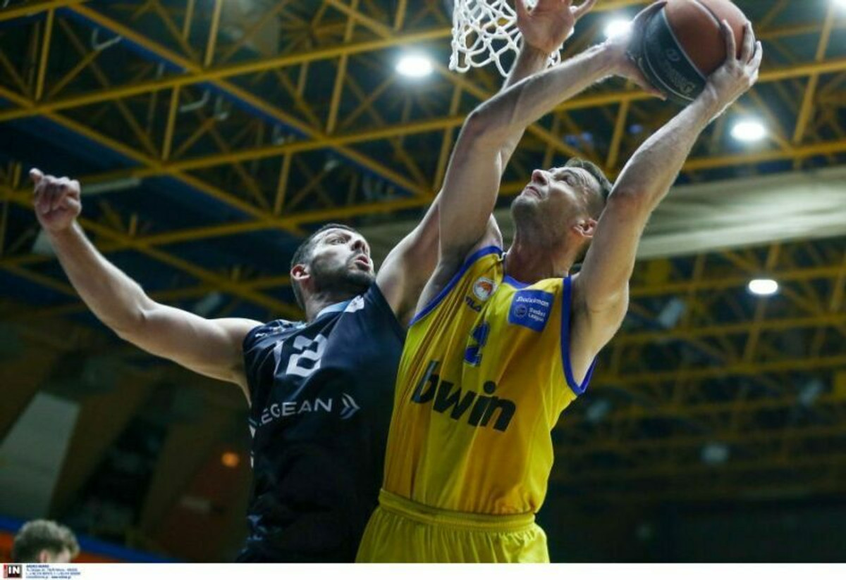 Ντάνγκουμπιτς: &quot;Να δείξουμε τον χαρακτήρα μας με τον Ολυμπιακό&quot;