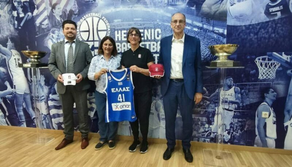 Η συνάντηση του Βαγγέλη Λιόλιου με την Τάρα ΒανΝτερβίρ (pics)