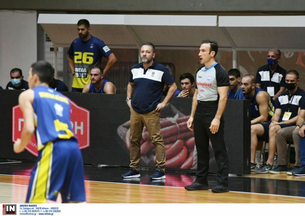 Σερέλης: &quot;Πρέπει να διορθώσουμε το μυαλό μας&quot; - Μουράτος: &quot;Απογοητευτική εμφάνιση&quot; (vids)