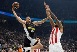 Το poster dunk του Έξουμ στον Μπολομπόι κορυφαία φάση της σεζόν στη EuroLeague (vid)