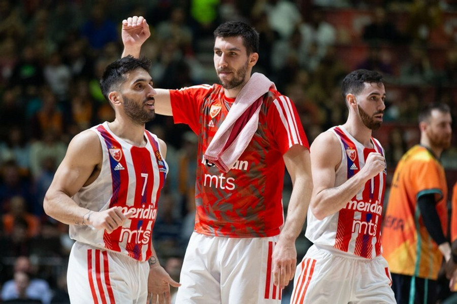 Δεν παραδίδεται ο Ερυθρός Αστέρας, 92-73 τη Βαλένθια (vid)
