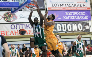 Ρεκόρ εξαετίας για τον Τζόουνς με τις επτά τάπες!