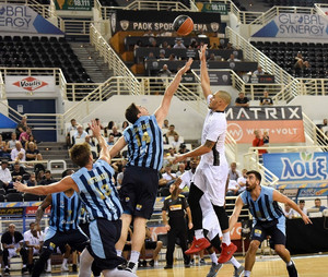 Ο ΠΑΟΚ 89-75 τον Κολοσσό Ρόδου στα &quot;Μαυροσκούφεια&quot;