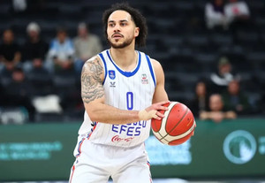 Ήττα σοκ για την Εφές από την Πετκίμ, 101-103 στην Κωνσταντινούπολη