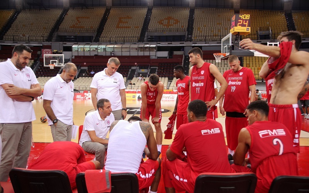 Πάλεψε αλλά έχασε από την Ούνικς Καζάν με 67-62 ο Ολυμπιακός (pics)