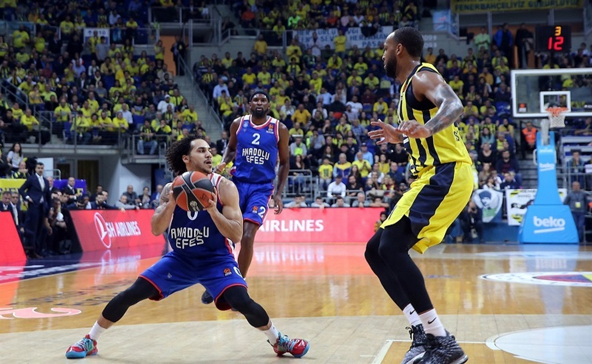 Αφεντικό της Πόλης η Εφές, 81-73 τη Φενέρμπαχτσε (pics&amp;vids)