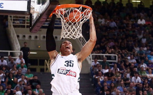EuroLeague: Με ελληνικό χρώμα οι καλύτεροι αιφνιδιασμοί της 10ετίας (video)
