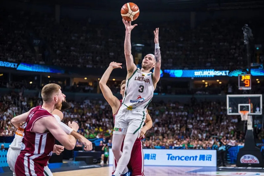 Στους &quot;8&quot; η Λιθουανία, 88-79 τη Λετονία - Περιμένει Ελλάδα ή Ισραήλ (vids)