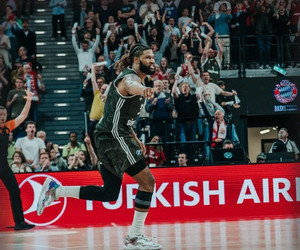 Στην παράταση η Μπάγερν 97-93 τον Ερυθρό Αστέρα και με Ρεάλ για τα playoffs (vids)