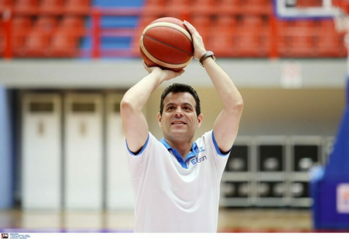 Με... σουτέρ Ιτούδη η προπόνηση της Εθνικής (pics)